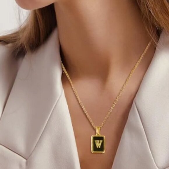 Black Shell and Gold Letter N Necklace Stainless Steel Initial N - Picture 5 of 6